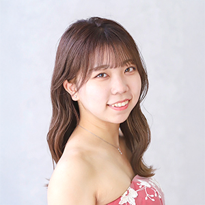山本 沙弥